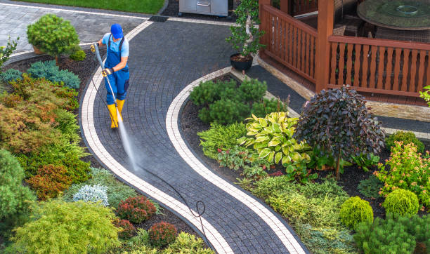 Best Deck Cleaning Services  in San Antonio, FL